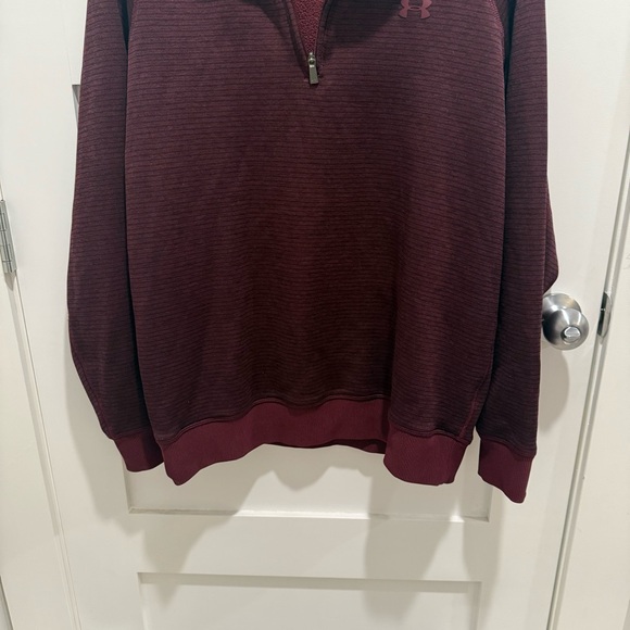 Under Armour Burgundy Quarter-Zip Sweater. - Picture 3 of 5